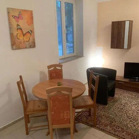 Appartement Haus Semper à Lietzow Extérieur photo